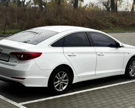 Белый Хендай Соларис, объемом двигателя 2 л и пробегом 387 тыс. км за 263 $, фото 4 на Automoto.ua