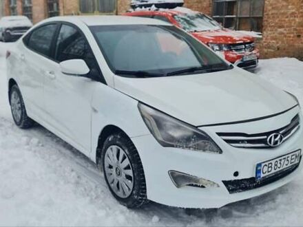 Белый Хендай Соларис, объемом двигателя 1.6 л и пробегом 216 тыс. км за 6390 $, фото 1 на Automoto.ua