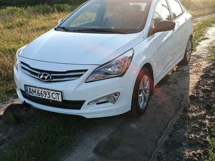 Білий Хендай Соларіс, об'ємом двигуна 1.4 л та пробігом 121 тис. км за 8800 $, фото 1 на Automoto.ua