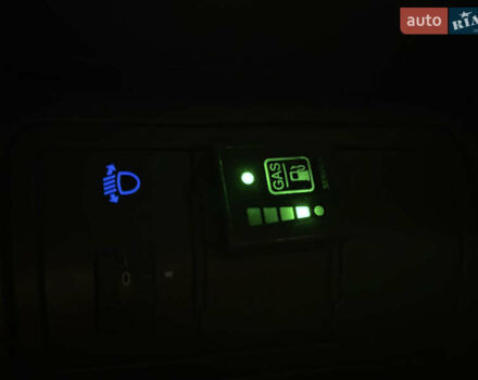 Коричневый Хендай Соларис, объемом двигателя 1.59 л и пробегом 230 тыс. км за 8200 $, фото 15 на Automoto.ua