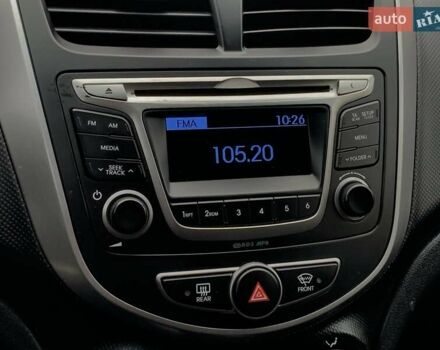Коричневый Хендай Соларис, объемом двигателя 1.6 л и пробегом 122 тыс. км за 11499 $, фото 47 на Automoto.ua