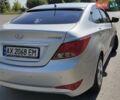 Сірий Хендай Соларіс, об'ємом двигуна 1.59 л та пробігом 34 тис. км за 11800 $, фото 9 на Automoto.ua