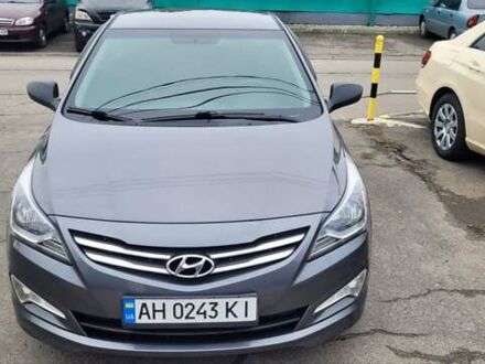 Серый Хендай Соларис, объемом двигателя 1.4 л и пробегом 67 тыс. км за 9500 $, фото 1 на Automoto.ua