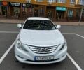 Білий Хендай Соната, об'ємом двигуна 2 л та пробігом 88 тис. км за 7300 $, фото 1 на Automoto.ua