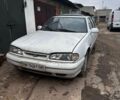 Белый Хендай Соната, объемом двигателя 2 л и пробегом 246 тыс. км за 900 $, фото 1 на Automoto.ua