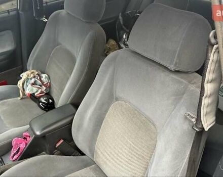 Белый Хендай Соната, объемом двигателя 2 л и пробегом 237 тыс. км за 1000 $, фото 6 на Automoto.ua