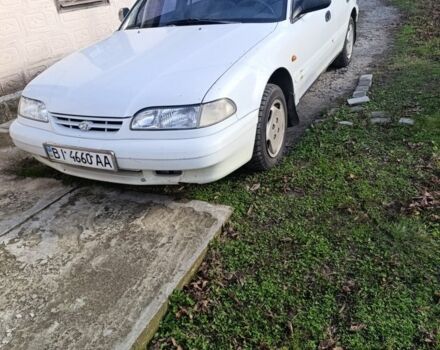 Белый Хендай Соната, объемом двигателя 0 л и пробегом 350 тыс. км за 496 $, фото 3 на Automoto.ua