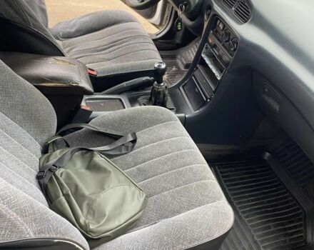 Білий Хендай Соната, об'ємом двигуна 2 л та пробігом 330 тис. км за 987 $, фото 10 на Automoto.ua