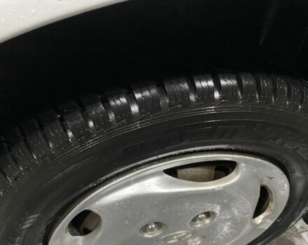 Білий Хендай Соната, об'ємом двигуна 2 л та пробігом 330 тис. км за 987 $, фото 21 на Automoto.ua