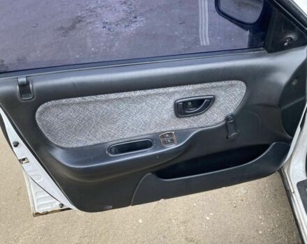 Білий Хендай Соната, об'ємом двигуна 2 л та пробігом 330 тис. км за 987 $, фото 7 на Automoto.ua