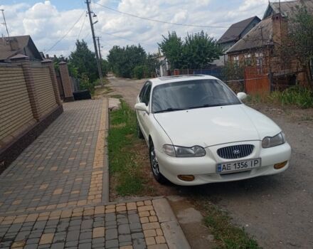 Білий Хендай Соната, об'ємом двигуна 2 л та пробігом 722 тис. км за 2800 $, фото 2 на Automoto.ua