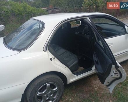 Білий Хендай Соната, об'ємом двигуна 2 л та пробігом 721 тис. км за 2800 $, фото 15 на Automoto.ua