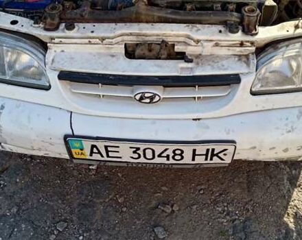 Белый Хендай Соната, объемом двигателя 1.8 л и пробегом 250 тыс. км за 2200 $, фото 1 на Automoto.ua