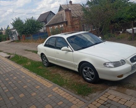 Білий Хендай Соната, об'ємом двигуна 2 л та пробігом 722 тис. км за 2800 $, фото 3 на Automoto.ua