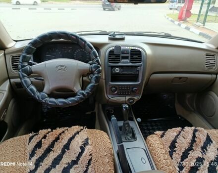 Белый Хендай Соната, объемом двигателя 2 л и пробегом 270 тыс. км за 2799 $, фото 12 на Automoto.ua