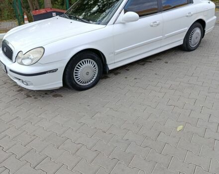 Белый Хендай Соната, объемом двигателя 2 л и пробегом 270 тыс. км за 2799 $, фото 4 на Automoto.ua