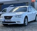 Белый Хендай Соната, объемом двигателя 2 л и пробегом 197 тыс. км за 5777 $, фото 1 на Automoto.ua