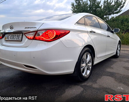 Білий Хендай Соната, об'ємом двигуна 2 л та пробігом 152 тис. км за 9300 $, фото 10 на Automoto.ua