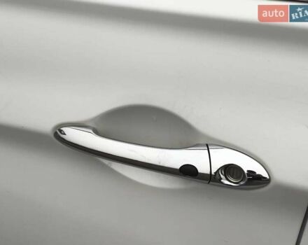 Белый Хендай Соната, объемом двигателя 2.4 л и пробегом 163 тыс. км за 9999 $, фото 9 на Automoto.ua