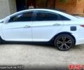 Белый Хендай Соната, объемом двигателя 2 л и пробегом 361 тыс. км за 6500 $, фото 3 на Automoto.ua