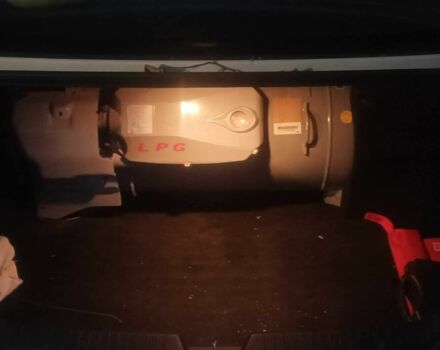 Белый Хендай Соната, объемом двигателя 2 л и пробегом 3 тыс. км за 8500 $, фото 9 на Automoto.ua