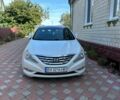 Білий Хендай Соната, об'ємом двигуна 2.4 л та пробігом 170 тис. км за 8800 $, фото 1 на Automoto.ua