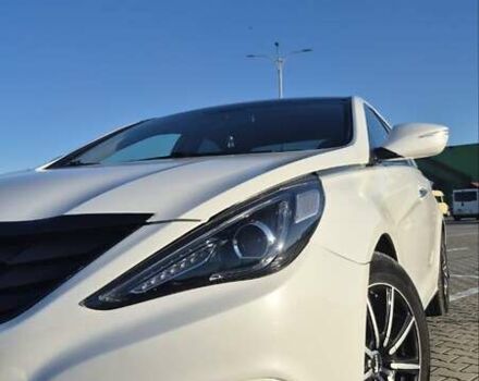 Білий Хендай Соната, об'ємом двигуна 2.36 л та пробігом 224 тис. км за 10000 $, фото 20 на Automoto.ua