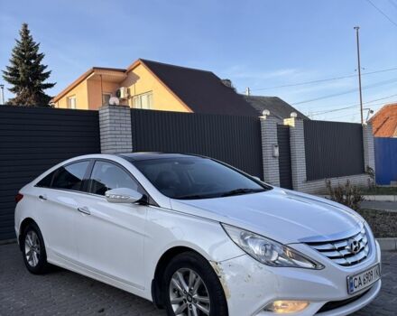 Белый Хендай Соната, объемом двигателя 2.4 л и пробегом 700 тыс. км за 7000 $, фото 3 на Automoto.ua