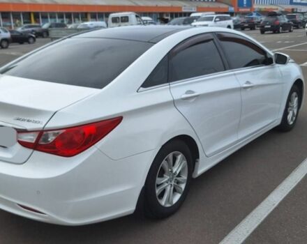 Хендай Соната 2011 в Киеве на Automoto.ua Белый Хендай Соната, объемом двигателя 2 л и пробегом 200 тыс. км за 8284 $, фото 2 на Automoto.ua