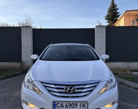 Белый Хендай Соната, объемом двигателя 2.4 л и пробегом 700 тыс. км за 7000 $, фото 4 на Automoto.ua