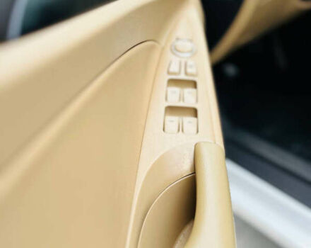 Білий Хендай Соната, об'ємом двигуна 2.4 л та пробігом 278 тис. км за 7200 $, фото 13 на Automoto.ua