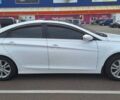 Хендай Соната 2011 в Киеве на Automoto.ua Белый Хендай Соната, объемом двигателя 2 л и пробегом 200 тыс. км за 8319 $, фото 1 на Automoto.ua