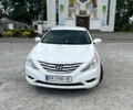 Білий Хендай Соната, об'ємом двигуна 2.4 л та пробігом 278 тис. км за 7200 $, фото 1 на Automoto.ua