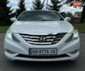 Белый Хендай Соната, объемом двигателя 2.36 л и пробегом 140 тыс. км за 8200 $, фото 1 на Automoto.ua
