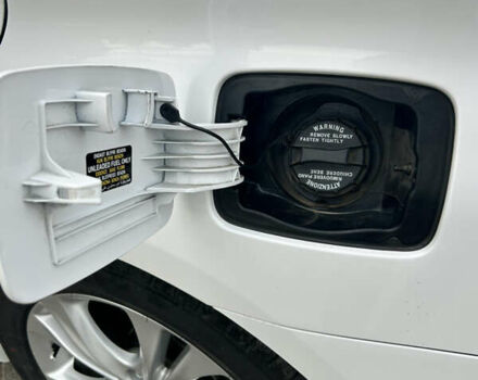 Белый Хендай Соната, объемом двигателя 2 л и пробегом 78 тыс. км за 10000 $, фото 34 на Automoto.ua