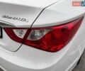 Белый Хендай Соната, объемом двигателя 2.36 л и пробегом 97 тыс. км за 13200 $, фото 10 на Automoto.ua
