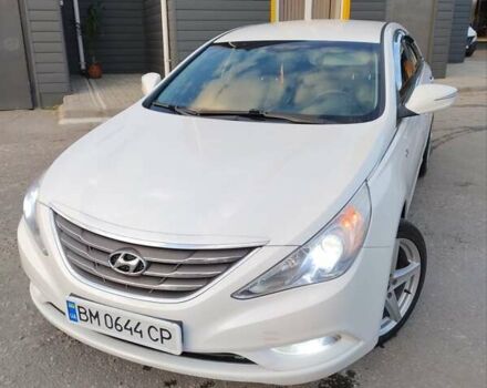 Белый Хендай Соната, объемом двигателя 2 л и пробегом 202 тыс. км за 8400 $, фото 2 на Automoto.ua