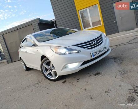 Белый Хендай Соната, объемом двигателя 2 л и пробегом 202 тыс. км за 8400 $, фото 9 на Automoto.ua