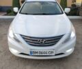 Белый Хендай Соната, объемом двигателя 2 л и пробегом 202 тыс. км за 8400 $, фото 12 на Automoto.ua