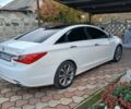Белый Хендай Соната, объемом двигателя 2 л и пробегом 170 тыс. км за 9000 $, фото 5 на Automoto.ua