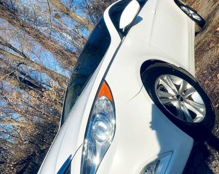 Белый Хендай Соната, объемом двигателя 2.4 л и пробегом 160 тыс. км за 9700 $, фото 3 на Automoto.ua