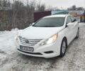 Белый Хендай Соната, объемом двигателя 0 л и пробегом 220 тыс. км за 7200 $, фото 1 на Automoto.ua