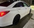 Білий Хендай Соната, об'ємом двигуна 2 л та пробігом 250 тис. км за 8500 $, фото 1 на Automoto.ua