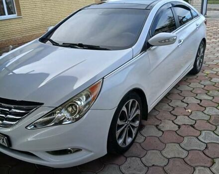 Белый Хендай Соната, объемом двигателя 2 л и пробегом 170 тыс. км за 9000 $, фото 8 на Automoto.ua