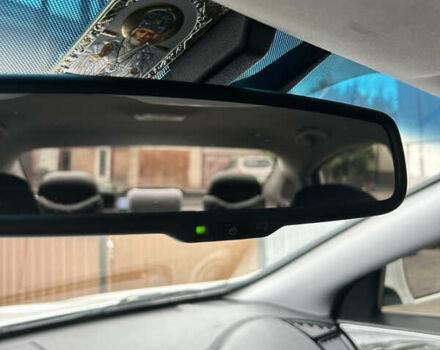 Белый Хендай Соната, объемом двигателя 2 л и пробегом 78 тыс. км за 10000 $, фото 22 на Automoto.ua