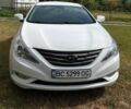 Білий Хендай Соната, об'ємом двигуна 2 л та пробігом 112 тис. км за 7800 $, фото 1 на Automoto.ua