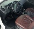 Белый Хендай Соната, объемом двигателя 2 л и пробегом 190 тыс. км за 9900 $, фото 3 на Automoto.ua