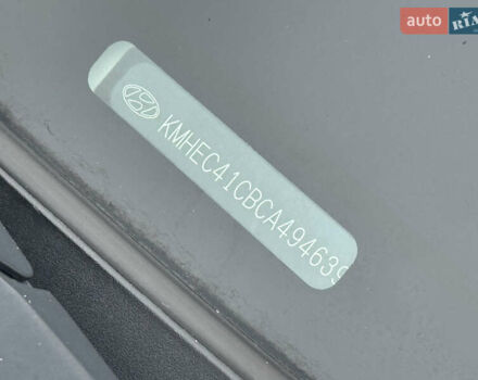 Белый Хендай Соната, объемом двигателя 2.36 л и пробегом 98 тыс. км за 12200 $, фото 26 на Automoto.ua