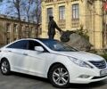 Белый Хендай Соната, объемом двигателя 2.36 л и пробегом 170 тыс. км за 10000 $, фото 1 на Automoto.ua