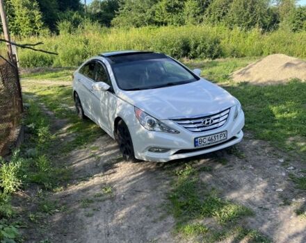 Белый Хендай Соната, объемом двигателя 2 л и пробегом 23 тыс. км за 7000 $, фото 3 на Automoto.ua